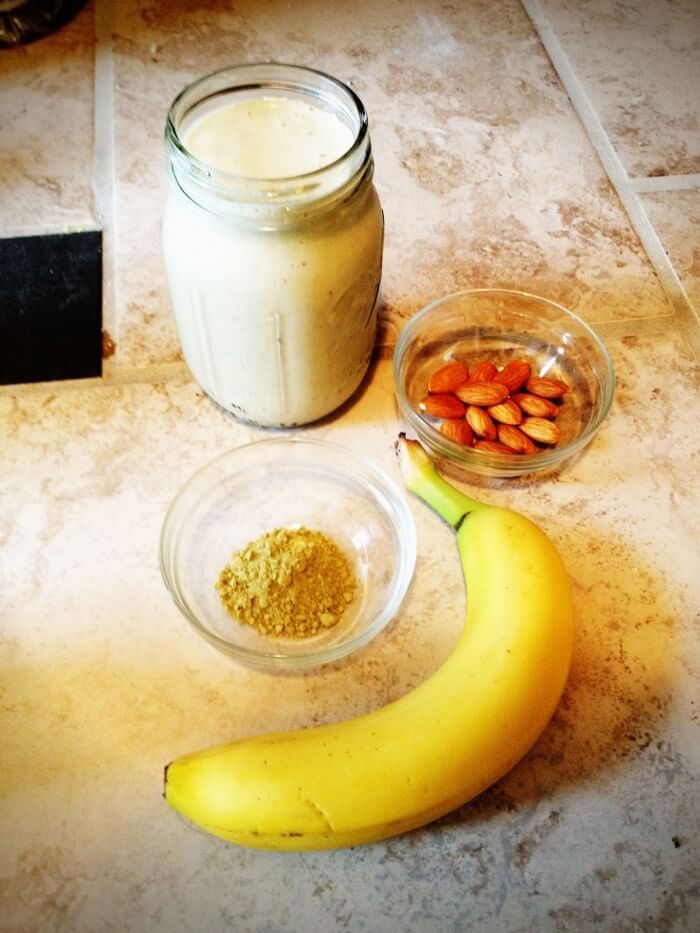 Banana-Matcha-Smoothie