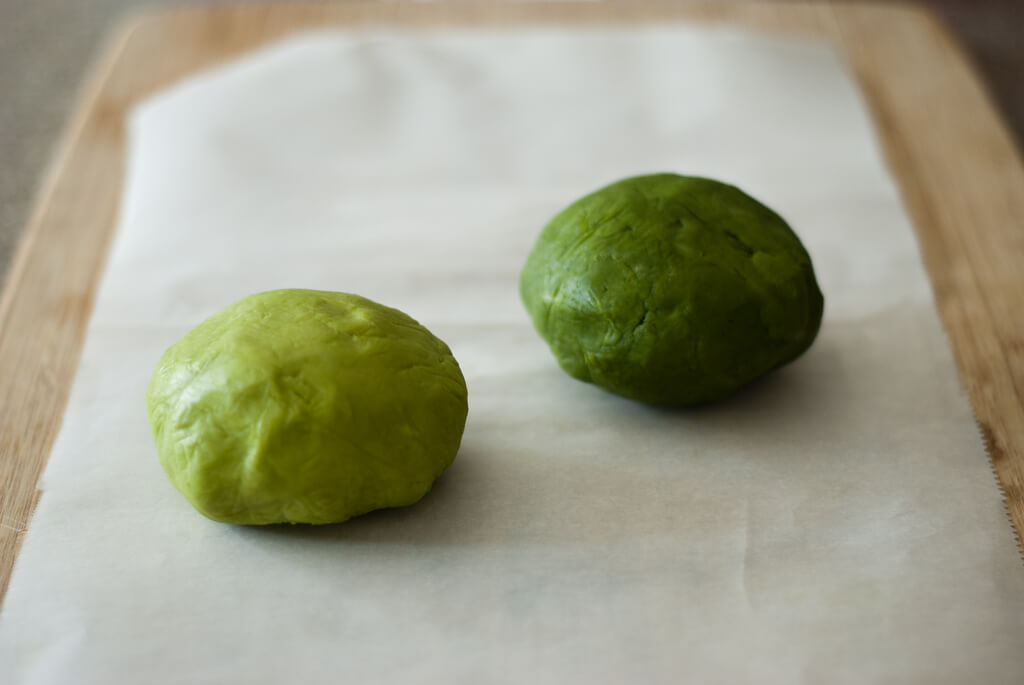 matcha-shortbread-cookies