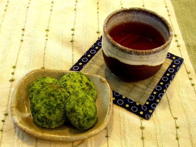 Matcha-Snow-Balls