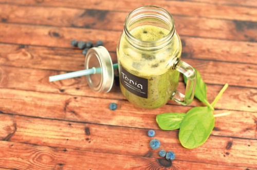 Tonia’s Coco Berry Smoothie